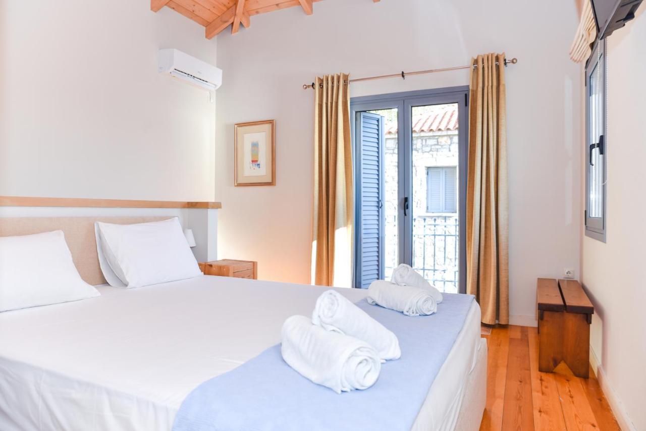 Ryalos Villas Kalamata Exterior foto